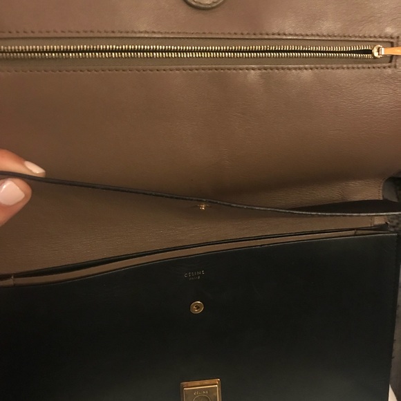 10000% Authentic Celine black clutch - Picture 5 of 8
